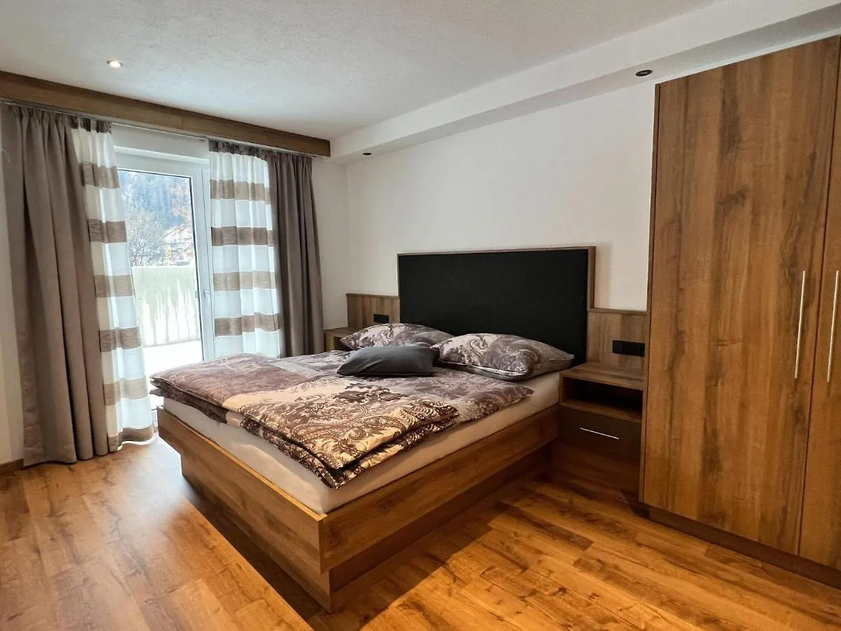 Elegant Apartment In The Heart Of Soelden